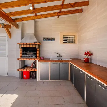 Gorgeous In With House A Mountain View * Muro